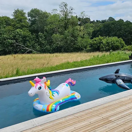 Ortzadar Etxea فيلة *